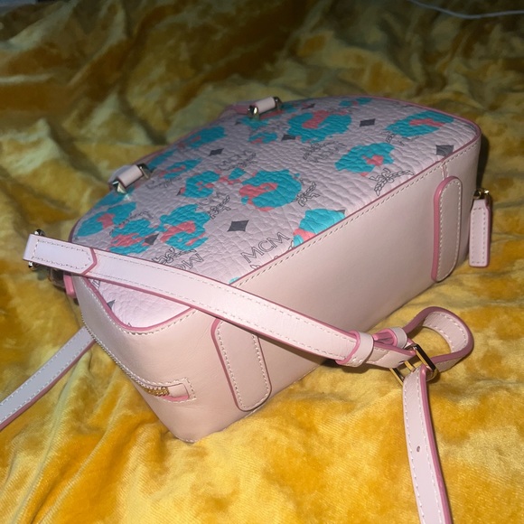 Authentic MCM Purse - Picture 6 of 6